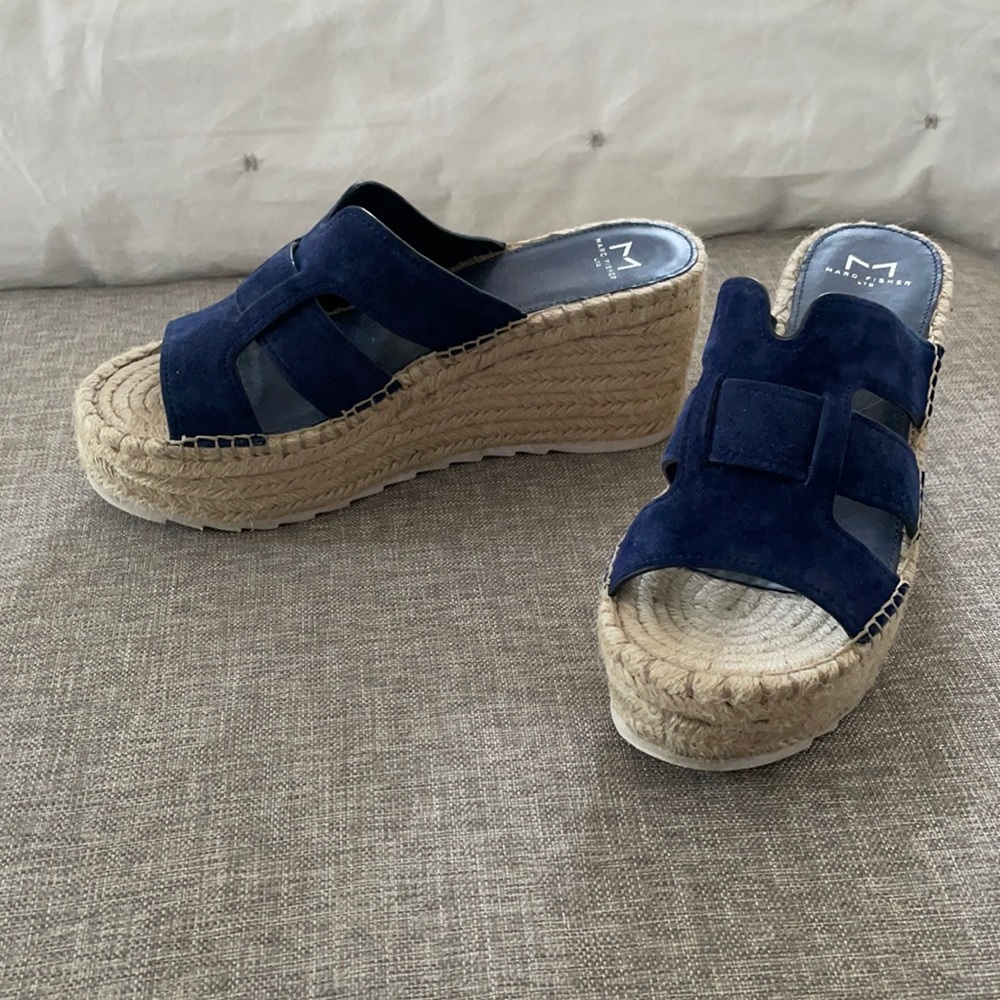 Marc Fisher Blue suede sandals
